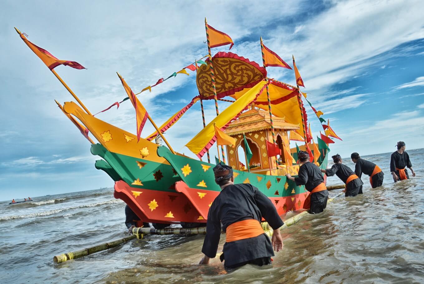 Serunya Festival Iraw Tengkayu di Tarakan